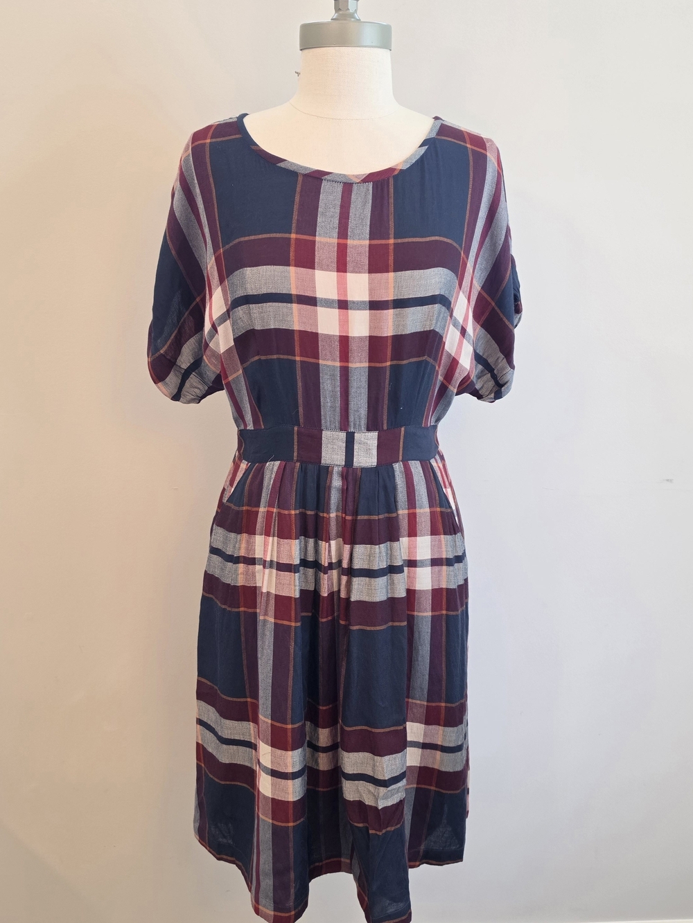 LOFT Navy, Burgundy and White Plaid Short-Sleeve Midi Dress